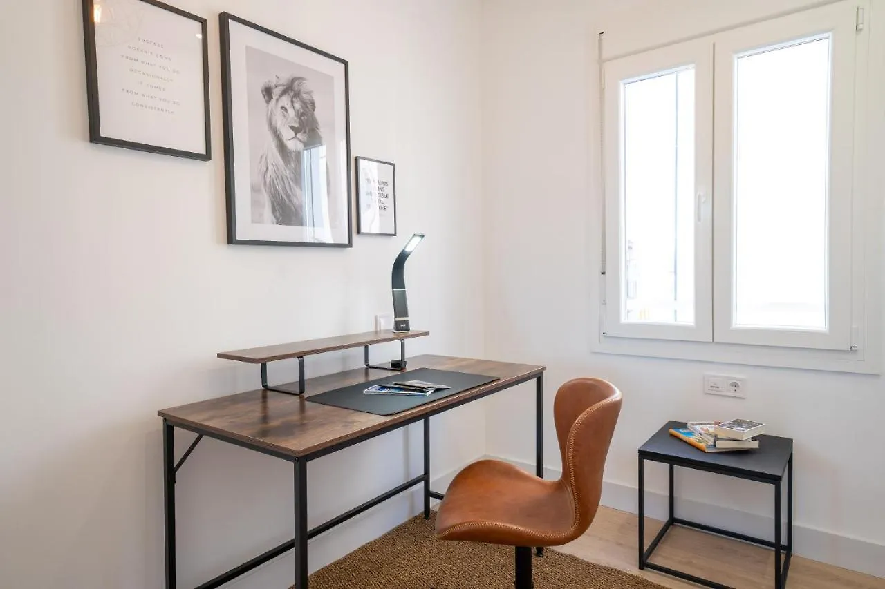 Apartment Your Home In Malaga Centro & Parking Free